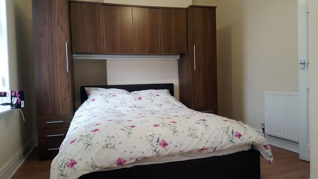 Blackpoolholidaylets Charles Street 빌라 외부 사진
